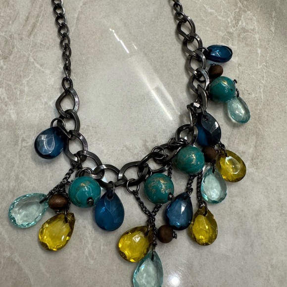 🔥New In 🎉Blue and gold statement necklace #statementjewellery🔥 - Picture 2 of 6